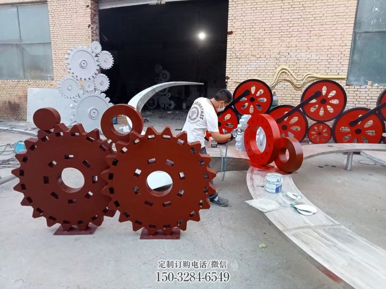 钢管齿轮雕塑 异形喷水工业雕塑 农村机械雕塑 钢管齿轮雕塑 异形喷水工业雕塑 农村机械雕塑